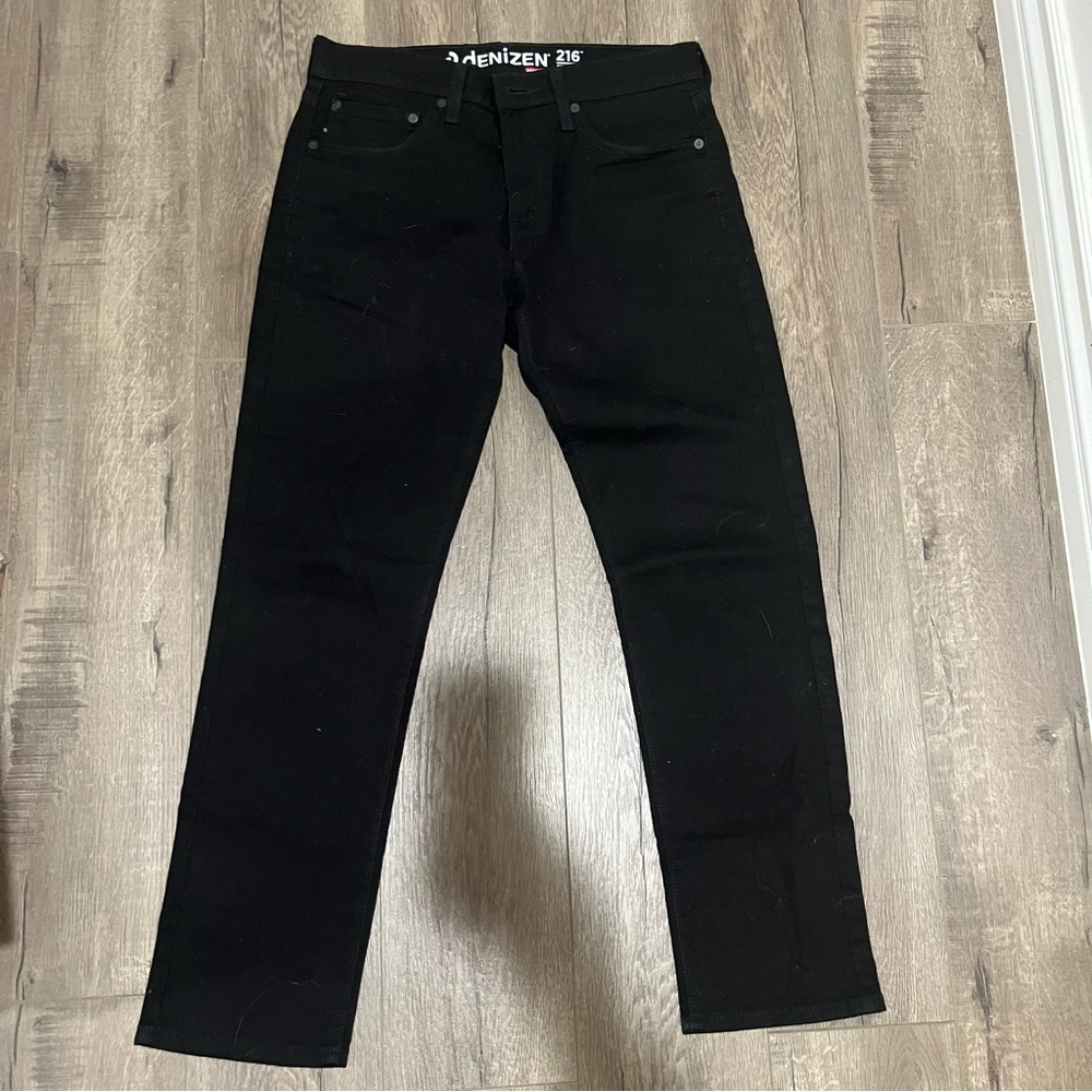 Denizen from Levi style 216 black skinny fit jeans